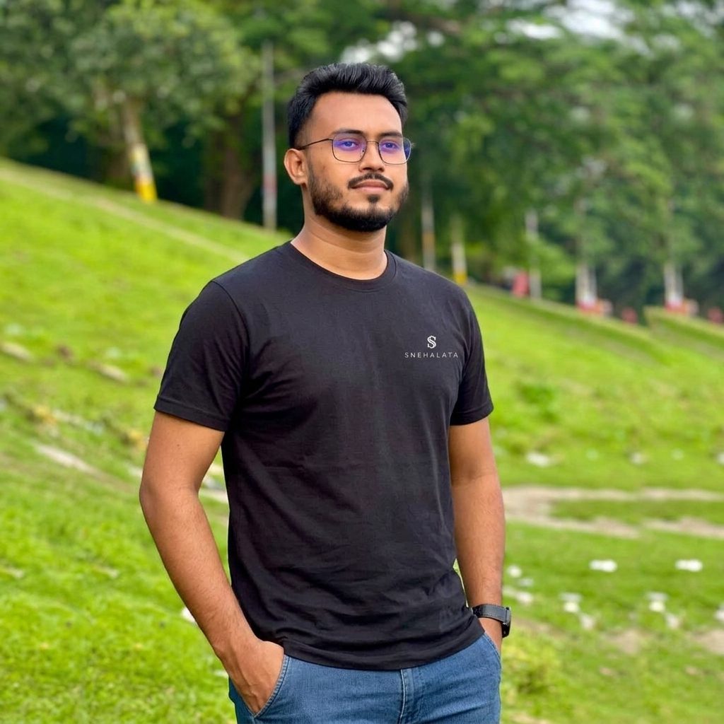 SNEHALATA Signature Minimalist Black Cotton T-Shirt